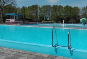 Read more about the article Finally Inside The Swimming Pool!